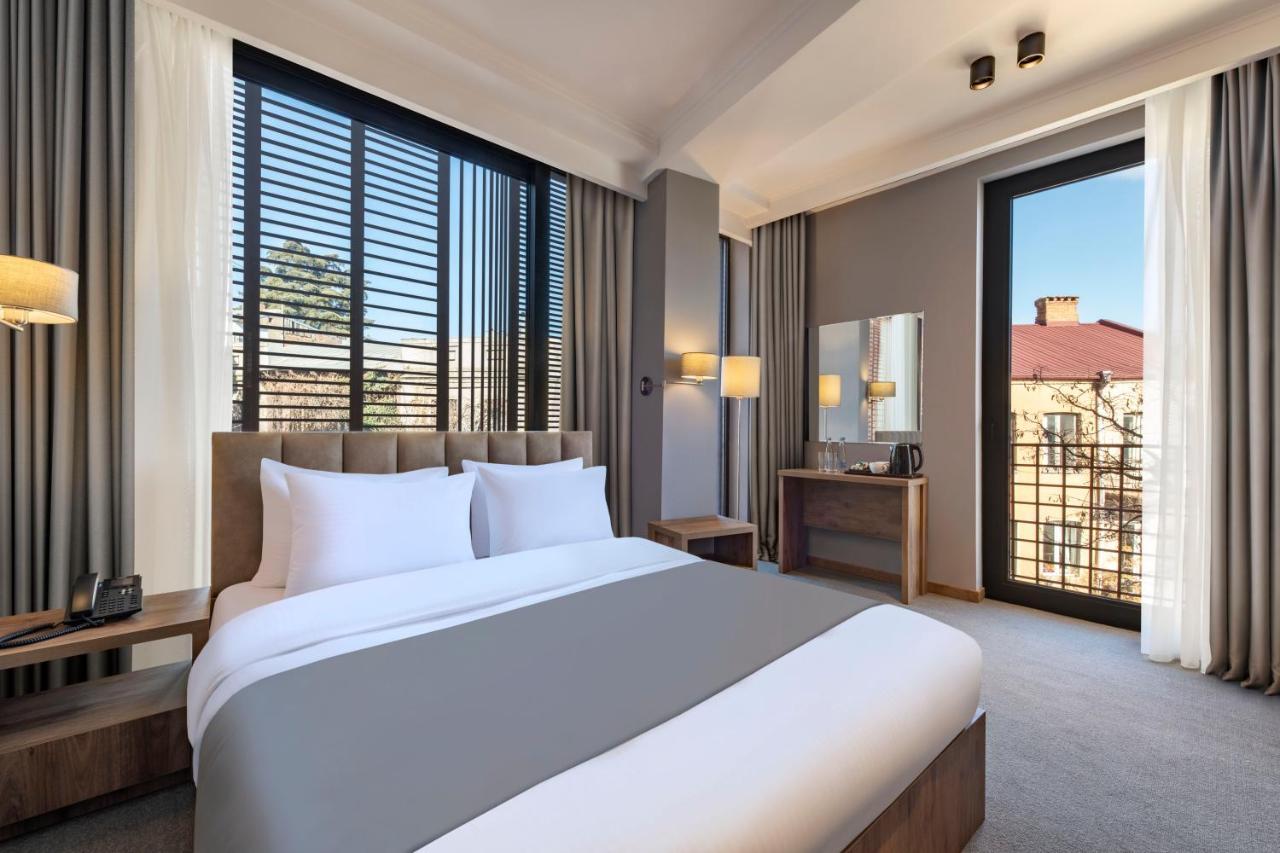 Barnovi Boutique Hotel Тбилиси Екстериор снимка