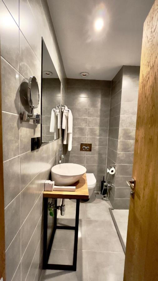 Barnovi Boutique Hotel Тбилиси Екстериор снимка